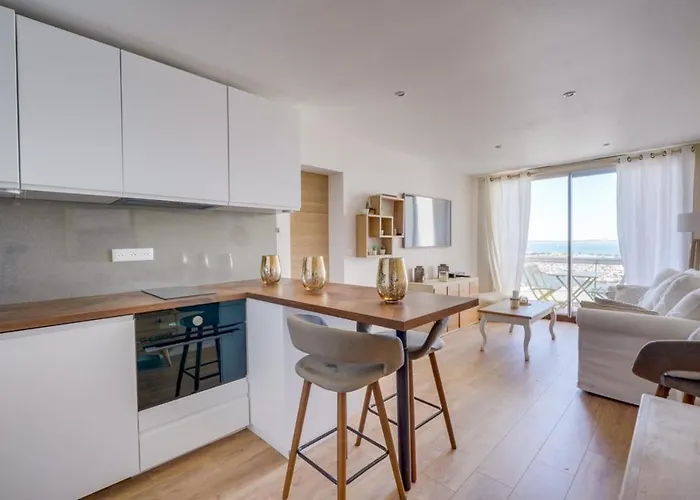 Flat In The Port Of * Аркашон